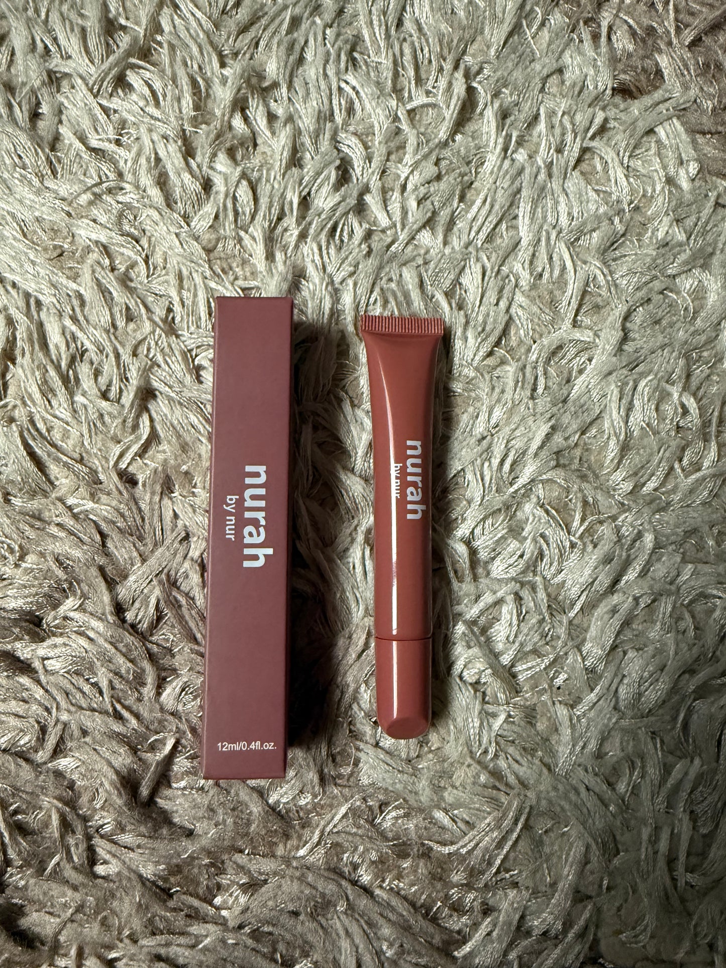 Nurah Gloss + Nurah Brush